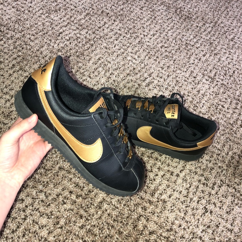 Rare vintage like Cortez GS